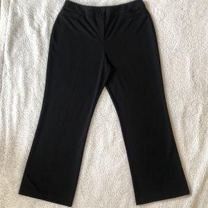 Ladies New York & Co Straight Leg Pants L